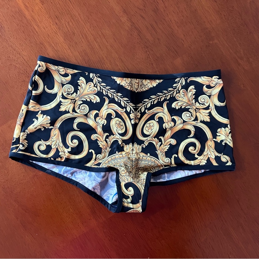 VERSACE BAROCCO SWIM BOY SHORTS NEW!!! Never worn size 2!